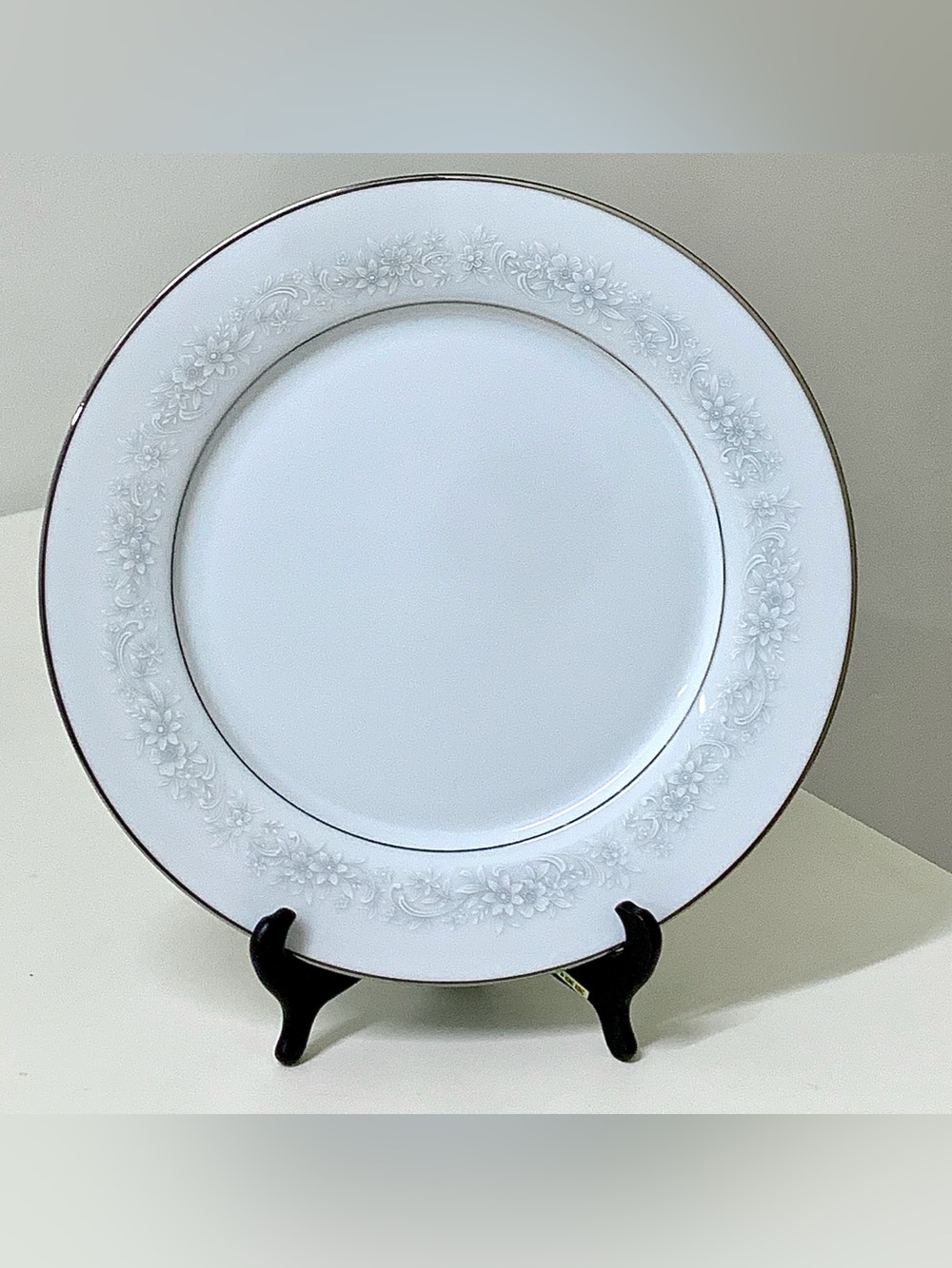 Vintage Discontinued Noritake Cumberland Dinner Plate Replacement